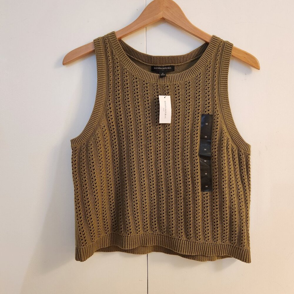 Banana Republic Factory Open-Stitch Sweater Tank in Light Khaki Size Medium
